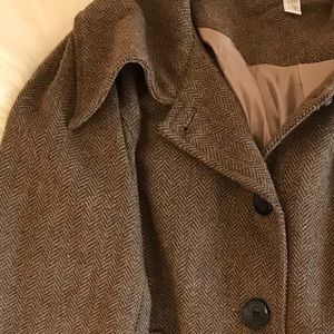 *Final sale $15* Brown tweed Maternity jacket